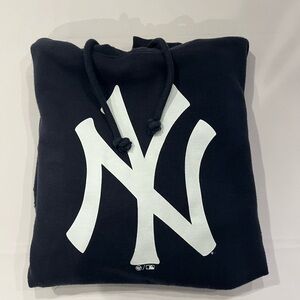 NY Yankees hoodie